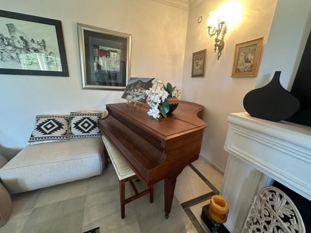 5 Bedroom Villa in Marbella