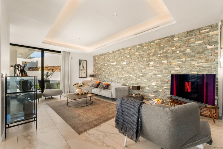 3 Bedroom Villa in New Golden Mile