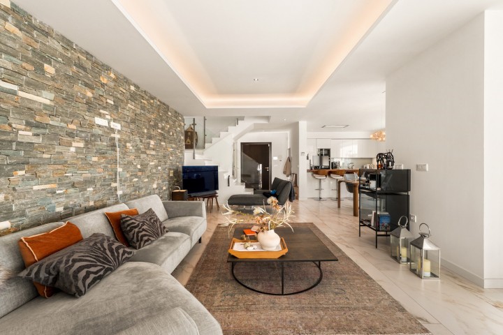 3 Bedroom Villa in New Golden Mile