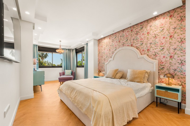 3 Bedroom Apartment in The Golden Mile