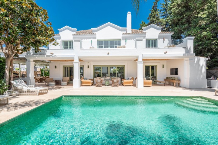 5 Bedroom Villa in The Golden Mile