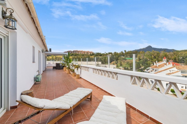 Penthouse in Nueva Andalucía