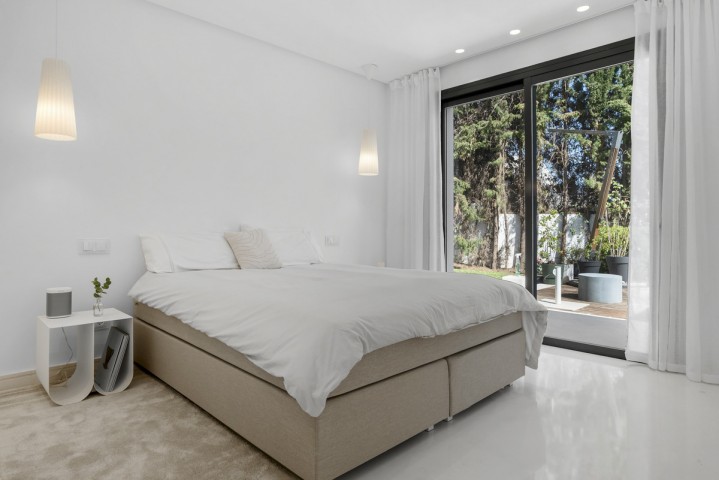 5 Bedroom Villa in Nueva Andalucía
