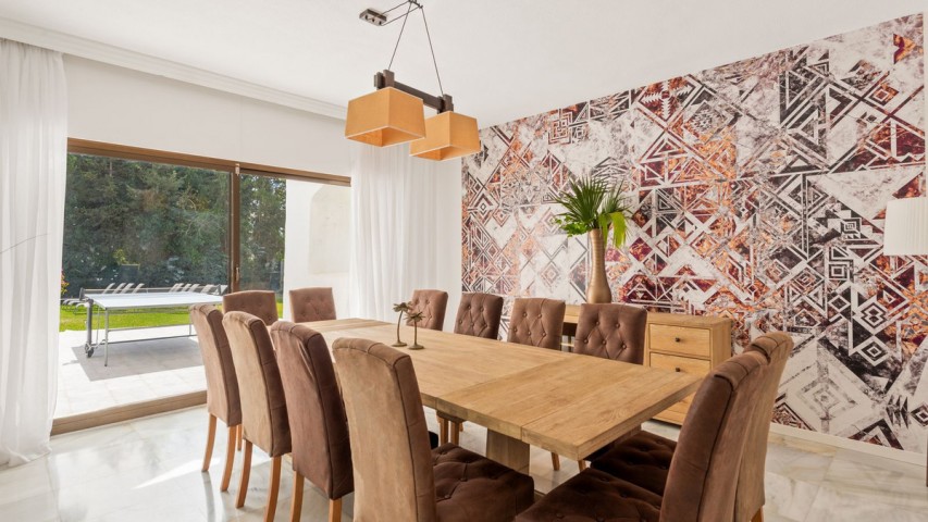 6 Bedroom Villa in Puerto Banús