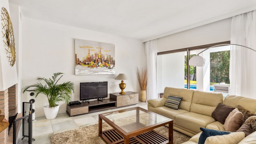 6 Bedroom Villa in Puerto Banús