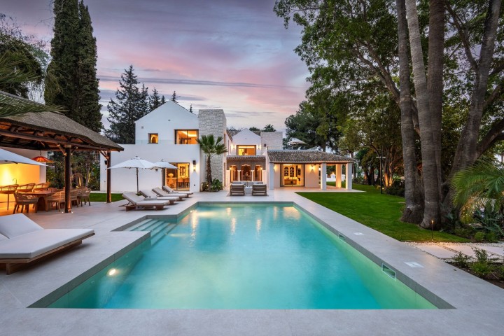 5 Bedroom Villa in Las Brisas