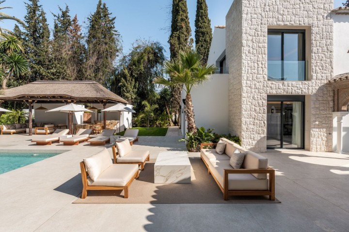 5 Bedroom Villa in Las Brisas