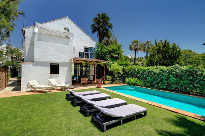 3 Bedroom Villa in Nueva Andalucía