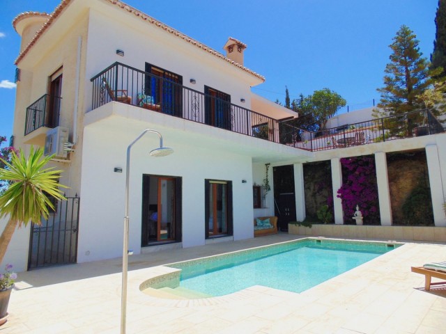 4 Bedroom Villa in Benalmadena Costa