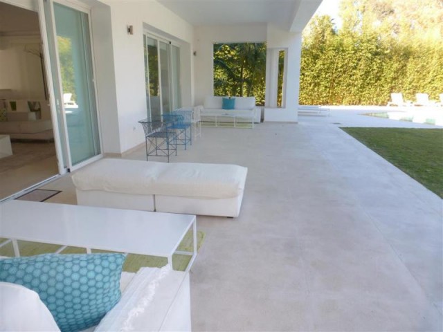 5 Slaapkamer Villa in Guadalmina Baja