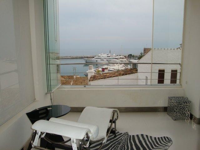 Penthouse in Puerto Banús