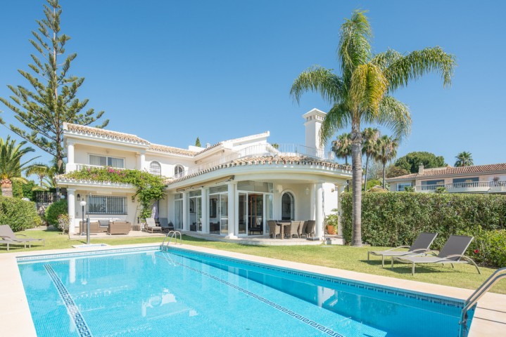 4 Bedroom Villa in Elviria