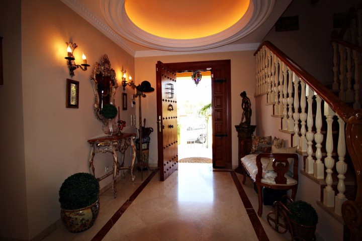 4 Bedroom Villa in San Pedro de Alcántara