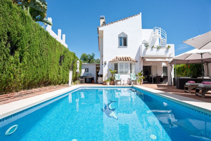 4 Bedroom Villa in Estepona