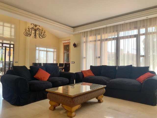 3 Bedroom Apartment in Puerto Banús