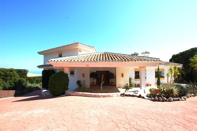 3 Bedroom Villa in Valtocado