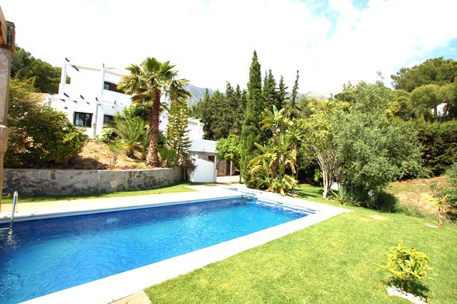 4 Bedroom Villa in Valtocado