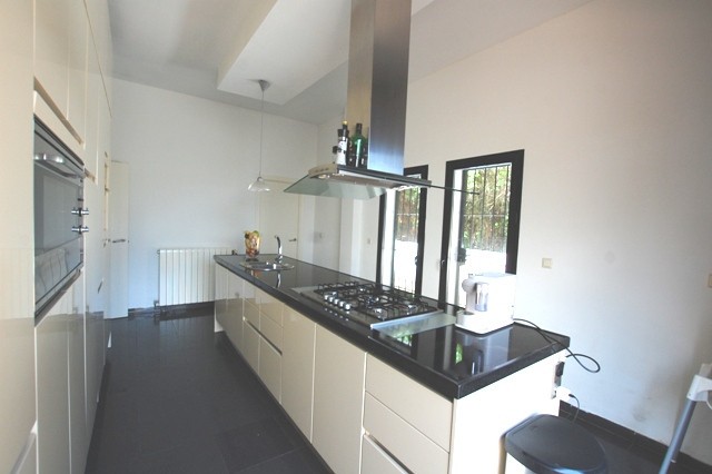 4 Bedroom Villa in Valtocado