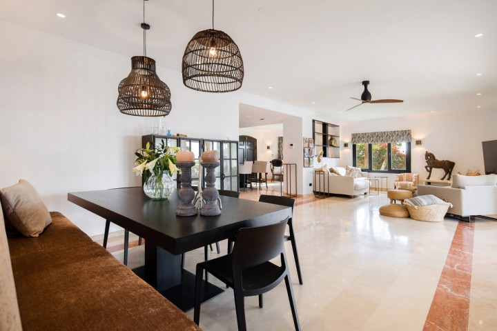 5 Bedroom Villa in El Rosario