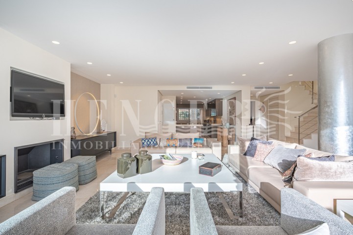 Penthouse in The Golden Mile