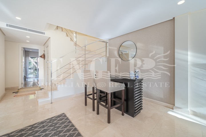 Penthouse in The Golden Mile