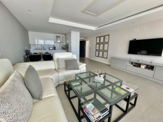 2 Bedroom Apartment in Puerto Banús