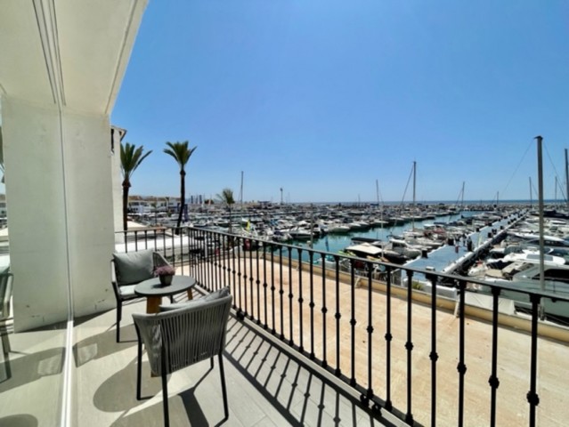 2 Bedroom Apartment in Puerto Banús