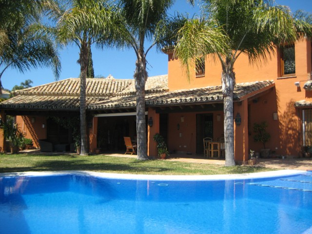 5 Bedroom Villa in Benahavís