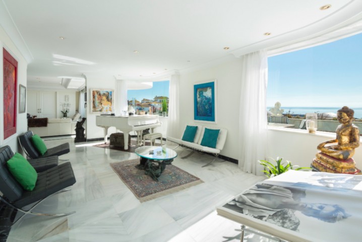 Penthouse in Puerto Banús