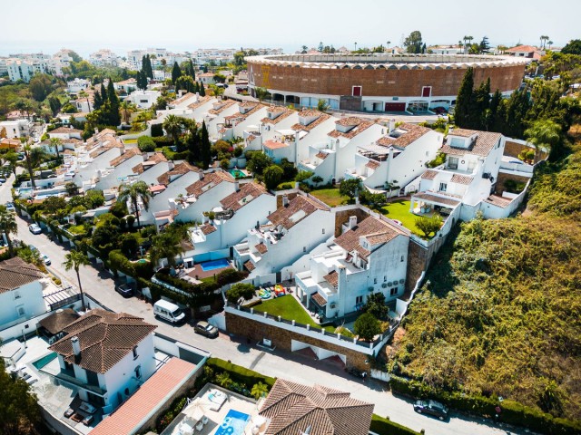 4 Slaapkamer Rijtjeshuis in Marbella