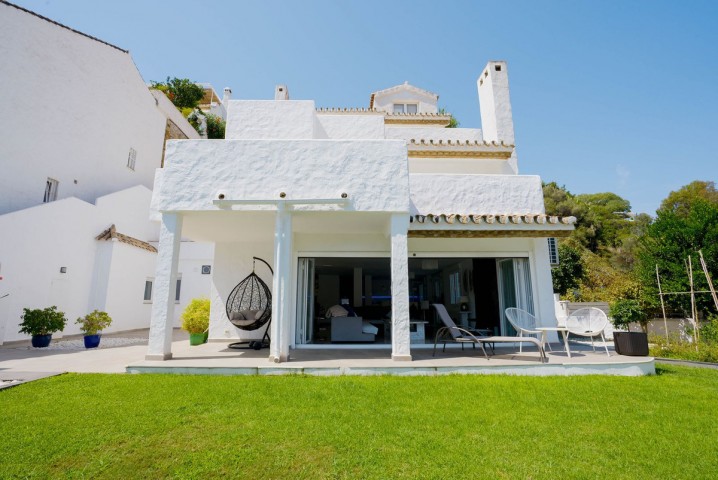 4 Slaapkamer Rijtjeshuis in Marbella