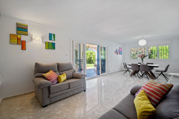 Villa con 7 Dormitorios  en Marbella