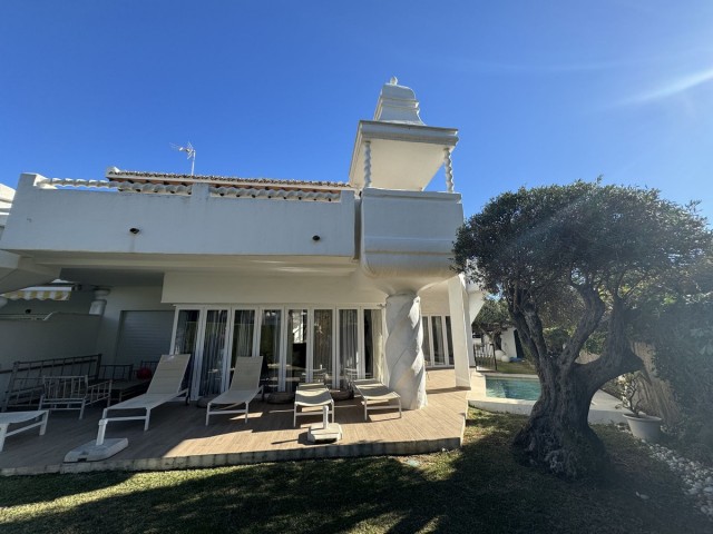 4 Bedroom Villa in Bahía de Marbella