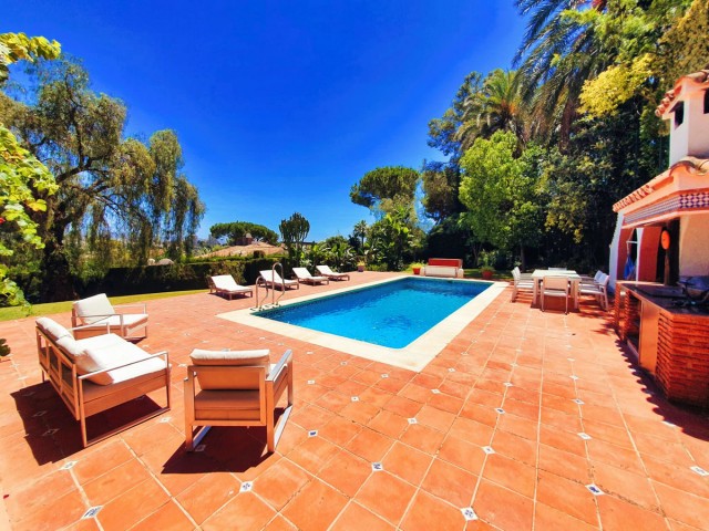 4 Bedroom Villa in Las Brisas