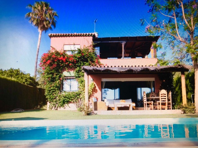4 Bedroom Villa in Guadalmina Alta