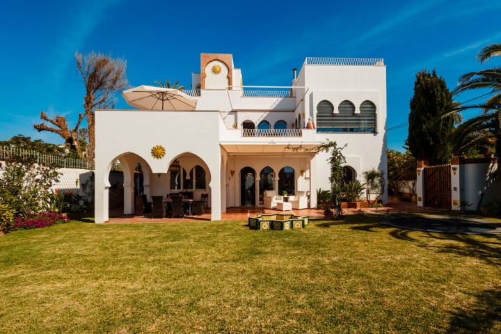 4 Bedroom Villa in Costabella