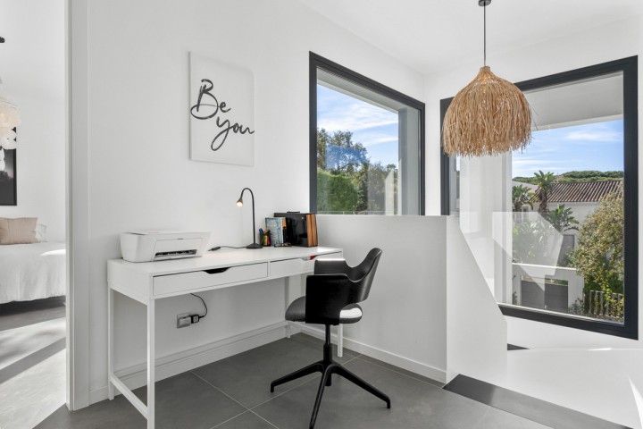 Villa avec 4 Chambres à Las Chapas