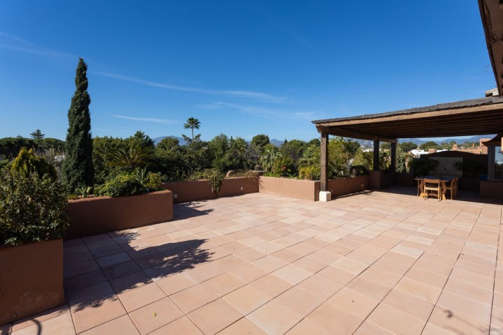 Penthouse in Guadalmina Baja