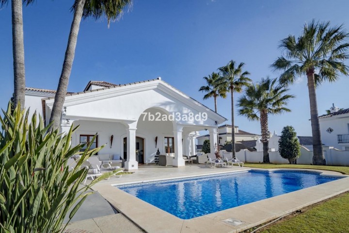 4 Bedroom Villa in Benahavís