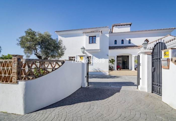 4 Bedroom Villa in Benahavís