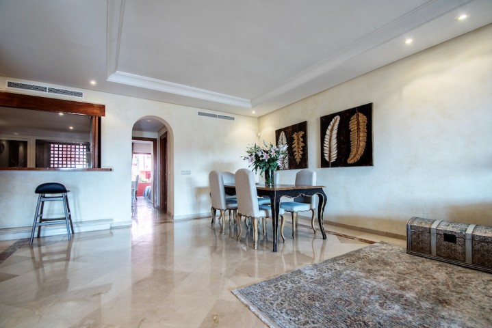2 Schlafzimmer Apartment in Estepona