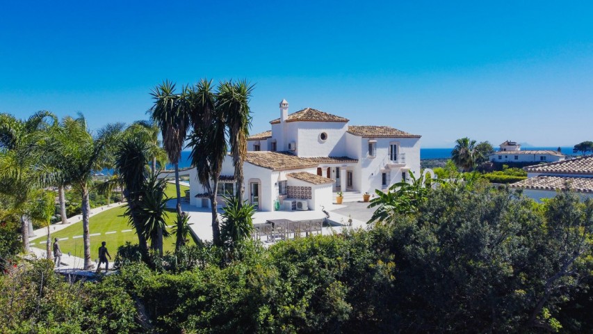 5 Bedroom Villa in Estepona