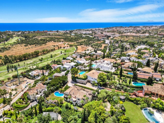 Villa con 4 Dormitorios en El Paraiso
