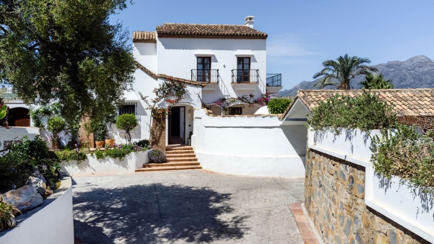 5 Bedroom Villa in Benahavís