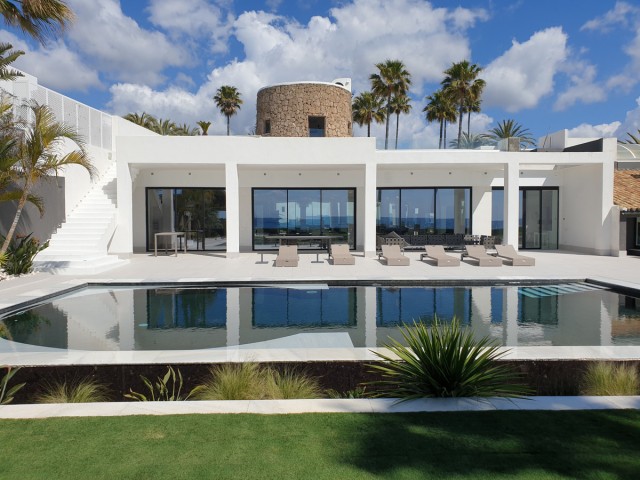 Villa avec 8 Chambres  à Los Monteros