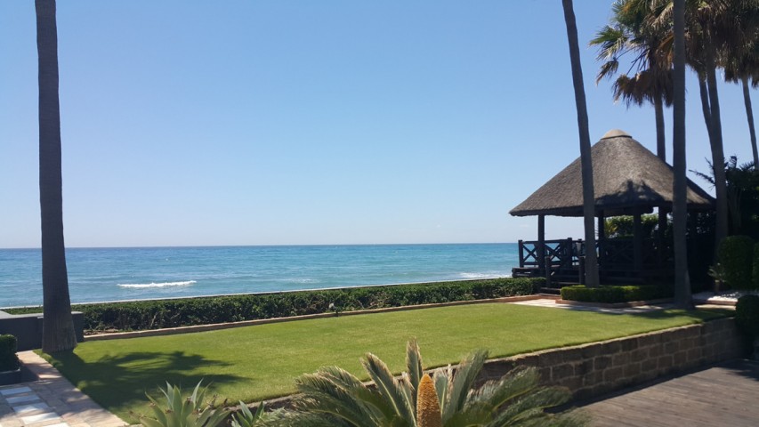 Villa avec 8 Chambres  à Los Monteros