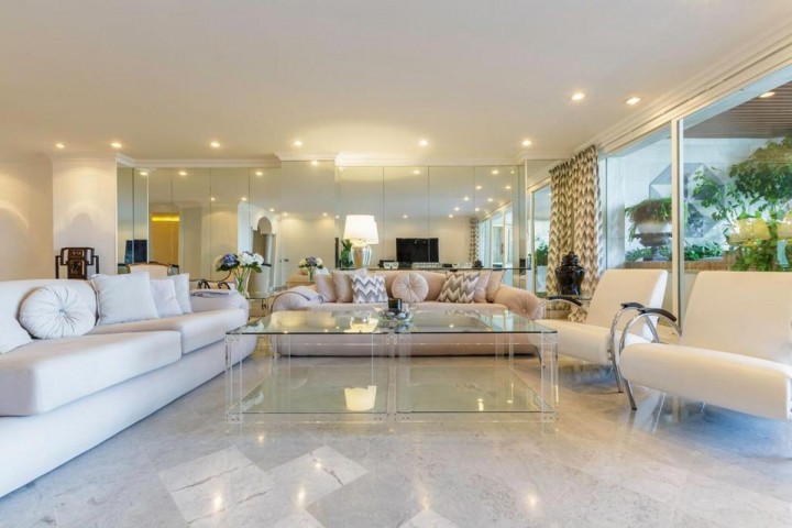 3 Bedroom Apartment in Puerto Banús