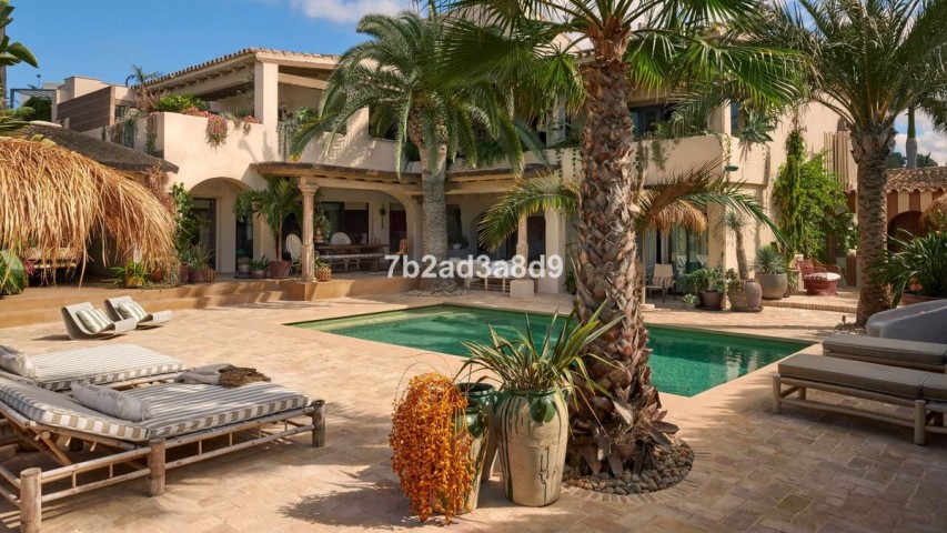 7 Bedroom Villa in Los Monteros