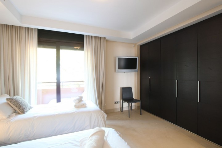 2 Bedroom Apartment in Puerto Banús