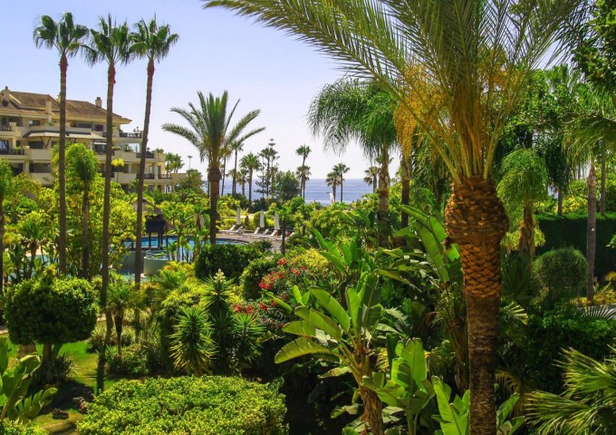 2 Bedroom Apartment in Puerto Banús